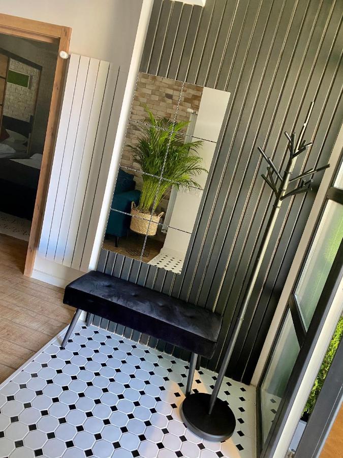 Sarah Home Hunedoara Extérieur photo